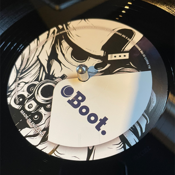 Ramson Badbonez - Dark City  limited edition 12\" vinyl featuring MysDiggi, Reveal and Micall Parknsun. Bandcamp presale is live